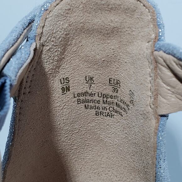 27 Edit Naturalizer Briar Blue Metallic Suede Block Heels - Picture 7 of 9